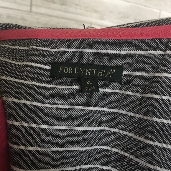 Black & white striped hooded swing zip jacket - Picture 5 of 7